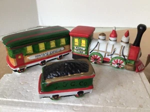 LEMAX Village Christmas Porcelain Santa’s Express Train 3-teiliges Set mit Box - Bild 1 von 7