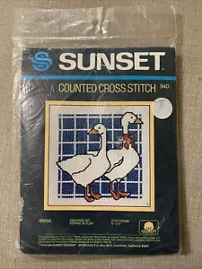 Sunset Designs Gänse gezählt Kreuzstich Kit # 940 Handarbeit 5”x5” Vintage - Bild 1 von 5
