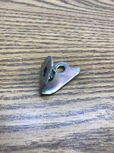 YAMAHA R6 YZFR6 1999-2009 LOWER COWLING BRACKET 1 LEFT PART # 5EB-2836A-00-00 - Picture 1 of 4
