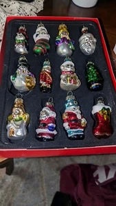 12 Vintage Weihnachten Mini 2" Glas Ornamente Avon Santa Schneemann Engel Baum... - Bild 1 von 3