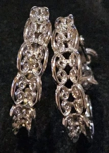 Classic NAPIER Silver Plated SP Open Work Hoop Screwback Earrings - Picture 1 of 2