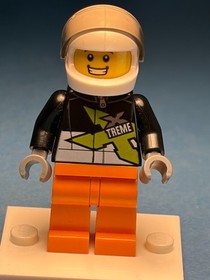 LEGO City Minifig cty0698 - Xtreme Stunt Truck Driver -Light Scratches/No Cracks