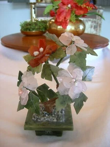Vintage CHINESE JADE STONE FLOWERS IN CELEDON POT 6.5" Translucent Pink & Purple - Picture 1 of 7