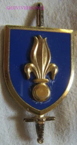 IN02321 - INSIGNE Ecole d’Application d’Infanterie, MONTPELLIER, épingle rivetée - Picture 1 of 2