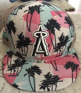Los Angeles Angels New Era Natural Retro Beachin Trucker 9 Fifty Snapback Hat - Picture 1 of 6