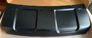 2015-2017 Genuine Land-Rover Range Rover Sport Lower Cover LR095430 - Picture 1 of 5