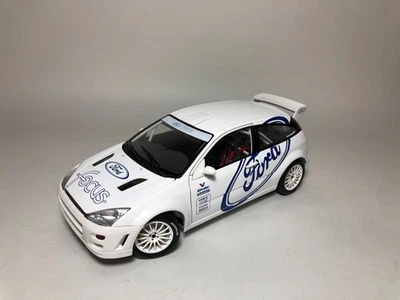 Auto di prova 1/18 AUTO art Ford Focus WRC 99 - bianco - Immagine 1 di 4