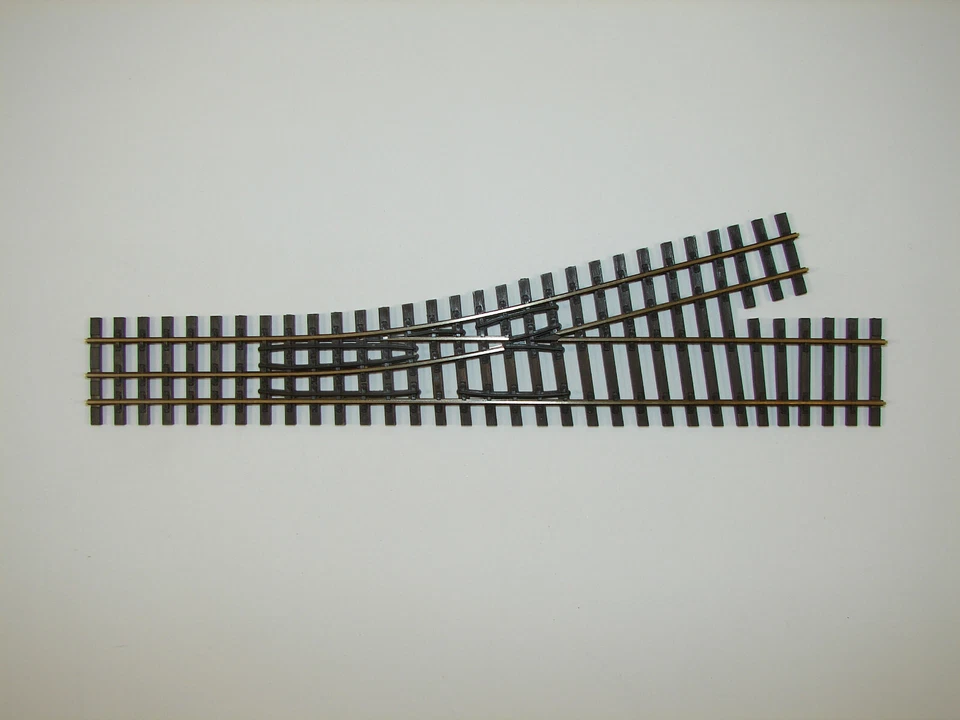 Tillig H0-H0e 85182 - Abzweig links 15° Länge 228 mm Neuware - Bild 1 von 1