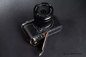 Estuche de media cámara de cuero genuino real para FUJIFILM X-A1 X-A2 X-M1 negro - Imagen 1 de 7