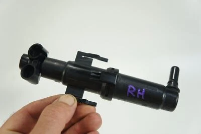 11-2016 bmw 535i 550i f10 528i front right head lamp light washer spray nozzle - Image 1 of 4