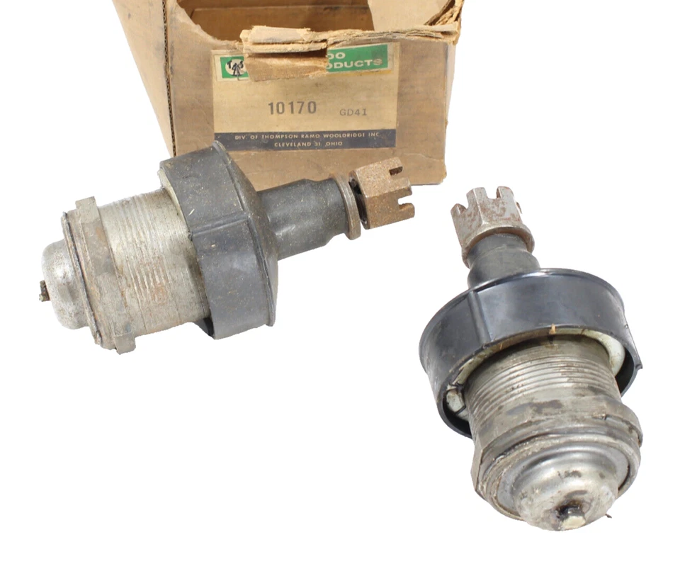 Шаровые шарниры, верхние ~ 1960 61 62 63 64 65 66 67 68 Chrysler ~ 10170 ~ K-778 - Изображение 1 из 1