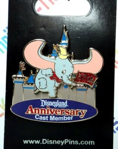 Exclusivo para miembros del elenco de Disneyland - Prendedor Dumbo 57 aniversario de Disney - Imagen 1 de 1