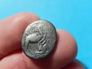 REPUBLIQUE ROMAINE - AEMILIA Denier 58 av J-C ROME revers Jupiter dans quadrige - Photo 1/8