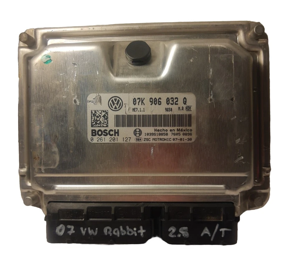 07K 906 032 Q ECM ECU компьютер 2007 Volkswagen кролик 2,5 л автоматическая коробка передач - Изображение 1 из 4