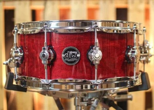 DW Performance Cherry Stain Lack Snare Drum - 5,5x14 - Bild 1 von 4