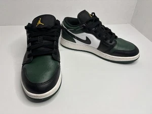 Nike Air Jordan 1 Low GS Boys 4.5Y Shoes Green Toe Black White Green 553560-371 - Picture 1 of 12