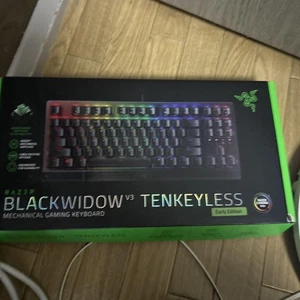 Razer BlackWidow V3 Tenkeyless Gaming Keyboard Used - Picture 1 of 2