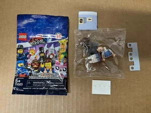 LEGO Dorothy & Toto Minifigure Wizard of Oz CMF 71023 New In Opened Package L1 - Picture 1 of 2