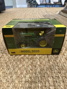 SpecCast 1965 John Deere 2020 Diesel Wide Front Tractor -1/16 Scale - Picture 1 of 6