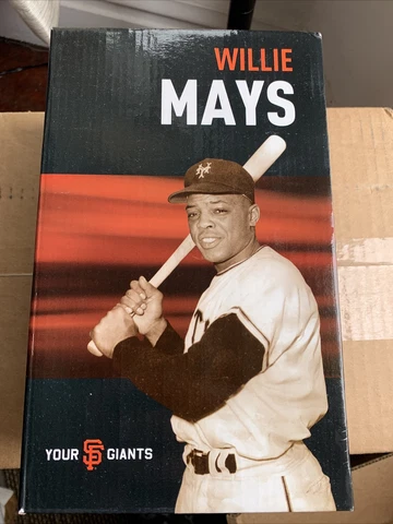 2010 SF Giants SGA Willie Mays Bobblehead NEW in Box Plumbers/Pipefitters Local Cover