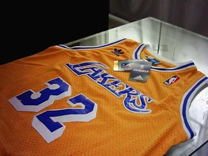 TRIKOT NBA - MAGIC JOHNSON #32 - M - LA LAKERS - NEU! - Bild 1 von 5