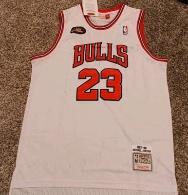 Camiseta deportiva de baloncesto grande Michael Jordan Chicago Bulls blanca de las finales de 1997 nueva M&N Foto 1 de 2