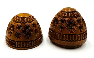 Handgeschnitzter Nähen Fingerhut Antik Baum Holz Ei aufwendig Rosenkranz Halter Etui - Bild 1 von 10