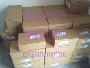 NUEVO SERVOMOTOR AC YASKAWA SGMPH-08AAA4C SGMPH08AAA4C ENVÍO RÁPIDO GRATUITO - Imagen 1 de 1