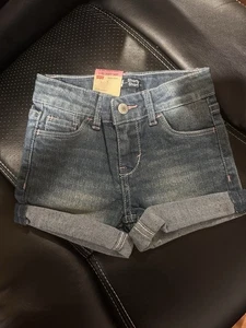 NWT Levi’s Girls Size 5 Shorty Shorts Adjustable Waist - Picture 1 of 5