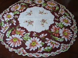 Vintage Hankie Handkerchief Daisies Scalloped Edges - Picture 1 of 6