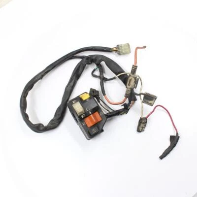 Suzuki sv650 2006 OEM CLIP IZQUIERDO EN MANGO BOCINA SEÑALES INTERRUPTOR INTERRUPTORES Foto 1 de 4