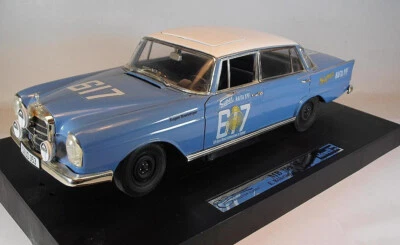 Revell 1/18 Mercedes Benz 300 SE Böhringer / Kaiser in OVP #5252 - Bild 1 von 3