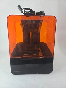 Formlabs FORM 3 Industrial Quality Desktop Resin 3D Printer - Picture 1 of 14
