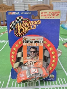 2001 WINNERS CIRCLE - PIT PASS PREVIEW- CAR + PASS - NASCAR #20 - TONY STEWART - Picture 1 of 1