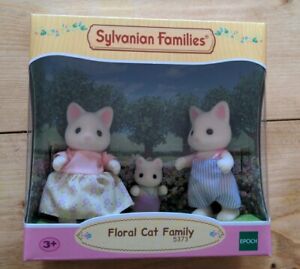 Sylvanian Families Floral Cat Family 5373 - New