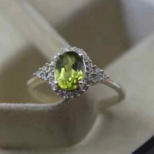 2.96 Ct Oval Natural Peridot & Diamond Wedding Ring Real 14k White Gold Size 6 - Picture 1 of 7
