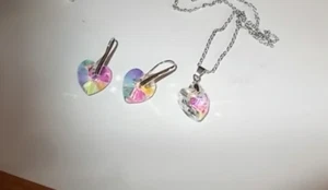 Beautiful Heart Pendant - Earrings Cubic Zerconia & 18" Necklace! - Picture 1 of 4