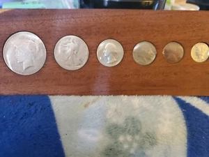 1934 Birth Year Set Including Peace Dollar - Picture 1 of 6