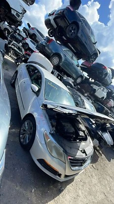 Conjunto de motor usado para motor Volkswagen CC 2011 Foto 1 de 4