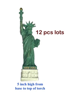 Statua della Libertà da 5 pollici con base skyline di New York City, regalo souvenir - Foto 1 di 7