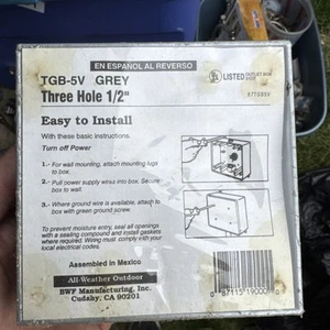 BWF/TEDDICO TGB-5V - OUTLET BOX - 2 Gang - (3) 1/2" Holes - All Weather - Gray - Picture 1 of 2