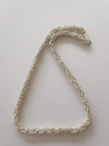 Sterling Silver Gorgeous Design Necklace With Hook Fastening. 17" 38.2g R99 - Picture 1 of 4