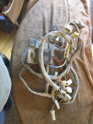 Yamaha XS 650 XS650 1980 arnés de cableado principal bloque de fusibles Foto 1 de 4