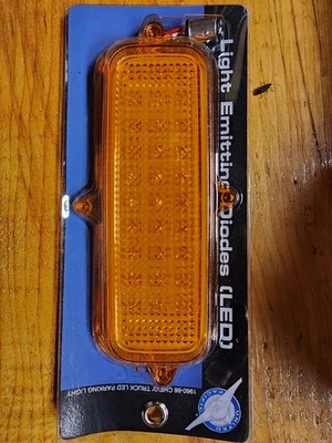 Luz de aparcamiento delantera LED 1960-66 Foto 1 de 2