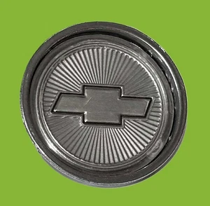 1980-1985 Chevrolet OEM  Wheel Center Cap # 254842 - Picture 1 of 4