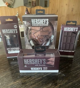 Hershey's Wireless Headphones, Lightning Cable, Charging Hub And Speaker - New - Picture 1 of 5
