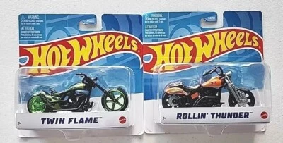 Hot Wheels X4221 TWIN FLAME & ROLLIN' THUNDER Motorcycle Die Cast Model NEW/RARE - Image 1 of 4