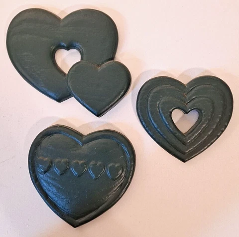 Vintage Set of 3 Hearts Blue wall hangers  by Burwood Product Co Cover