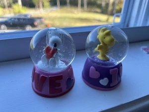 Snoopy & Woodstock Schneekugeln Valentinstag - Bild 1 von 1