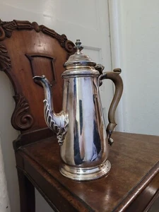 Cafetera RARA Jorge II, hecha por C. 56 & Co. en Londres - Imagen 1 de 18